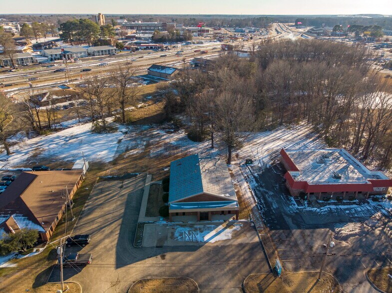 More Photos Of 1405 Braden St, Jacksonville Medical For Sale