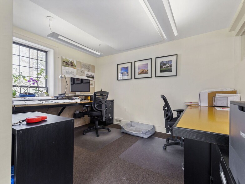 More Photos Of 21 Eliot St, Natick Office For Sale