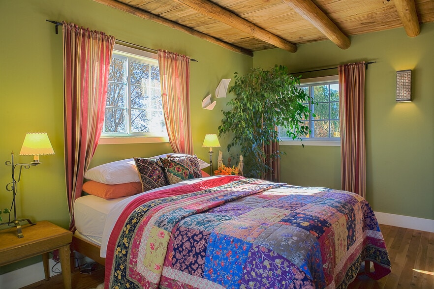 More Photos Of 613 Callejon Rd, Taos Hospitality For Sale