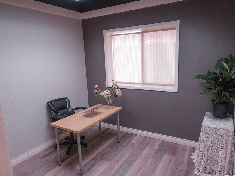 More Photos Of 2120 W 7th Ave, Denver Coworking Space