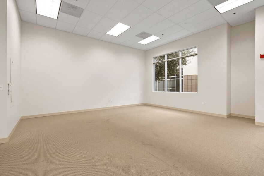 More Photos Of 809-837 Corporate Way, Fremont Office For Sale