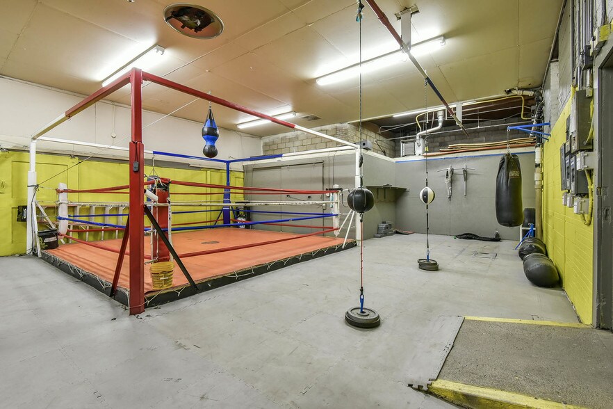 More Photos Of 700 11th St, Greeley General Retail For Sale