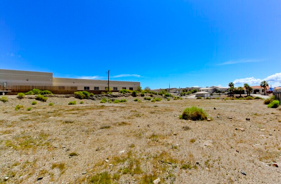 More Photos Of 1755 Kiowa Ave, Lake Havasu City Land For Sale