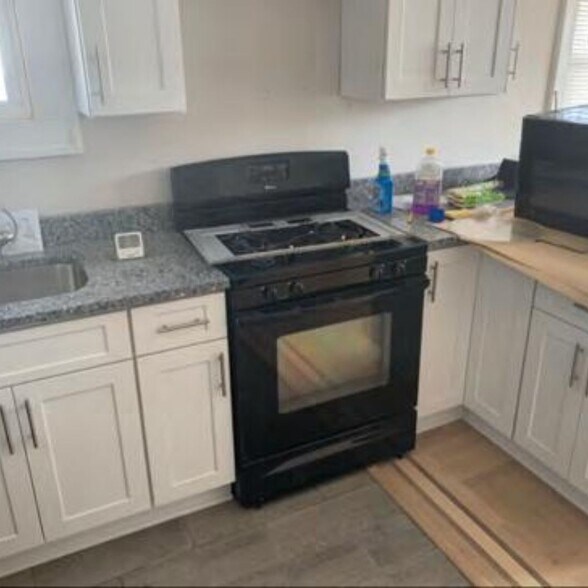 More Photos Of 46 N Fulton Ave, Mount Vernon Apartments For Sale