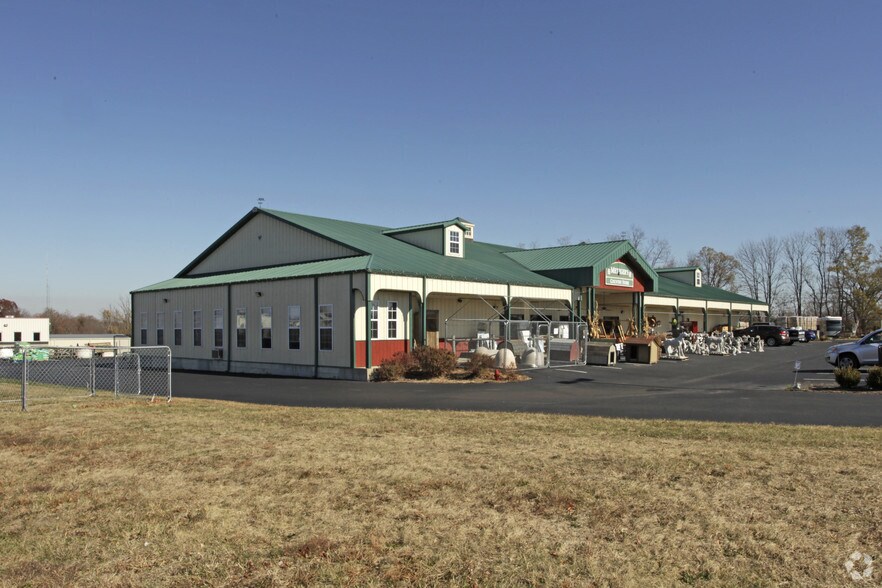 Primary Photo Of 6791 Shelbyville Rd, Simpsonville Freestanding For Lease