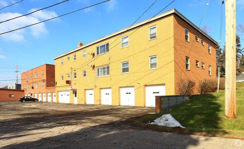 More Photos Of 200-204 Solon Rd, Bedford Apartments For Sale