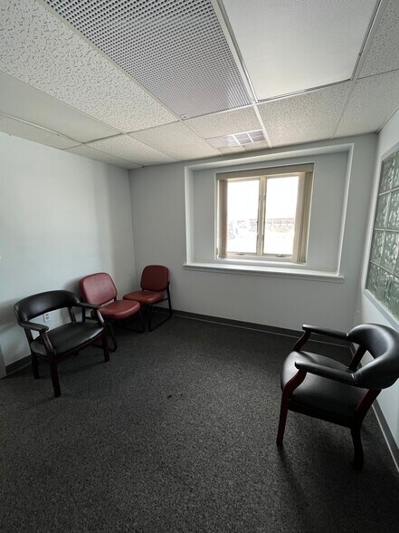More Photos Of 29111 Harper Ave, Saint Clair Shores Office For Lease