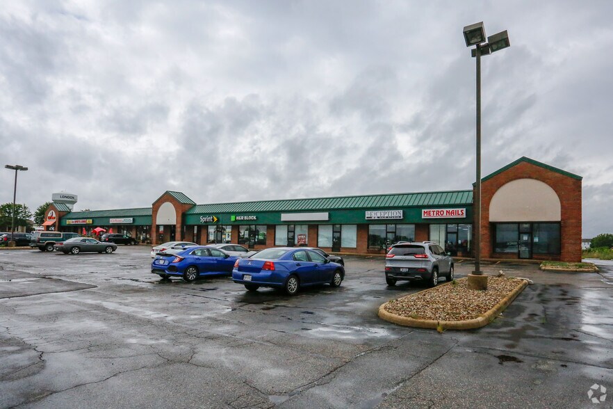 More Photos Of 289 Lafayette St, London Unknown For Lease