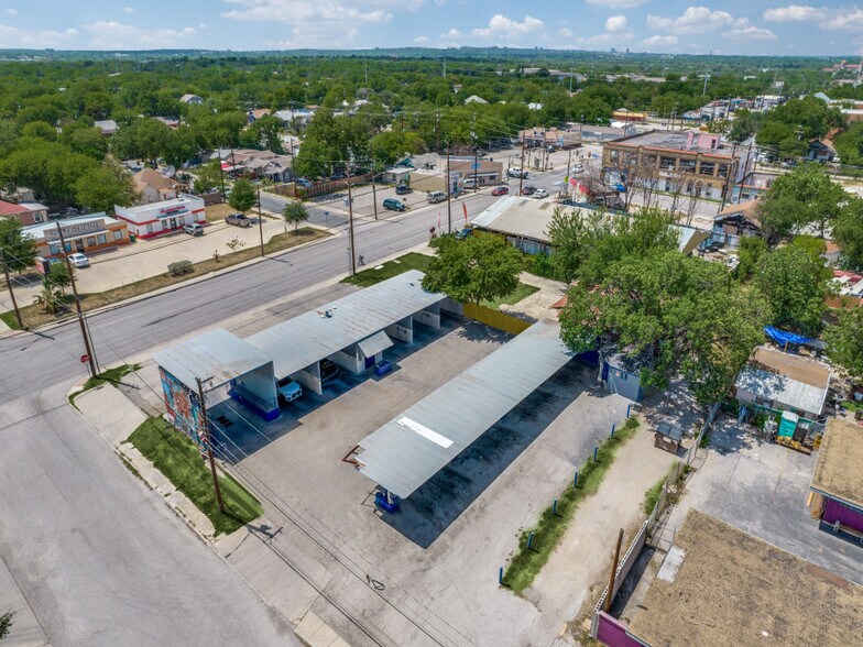 More Photos Of 402 N Zarzamora St, San Antonio Carwash For Sale