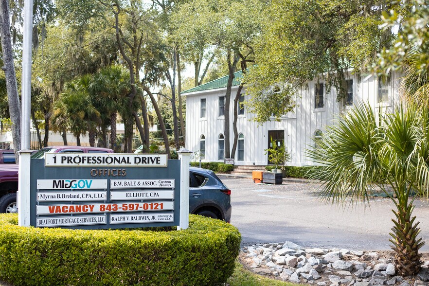 More Photos Of 1 Professional Dr, Port Royal Medical For Lease