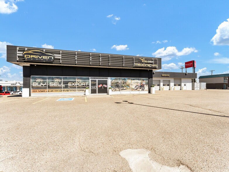 More Photos Of 1276 Trans Canada Way SE, Medicine Hat Showroom For Sale
