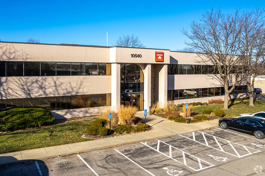 More Photos Of 10540 Marty St, Overland Park Office For Lease
