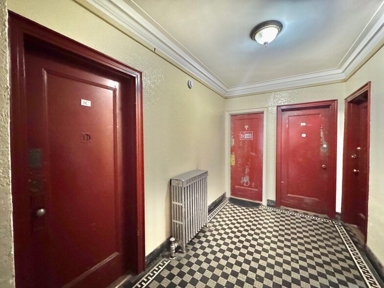 More Photos Of 75 Grant Ave, Brooklyn Apartments For Sale