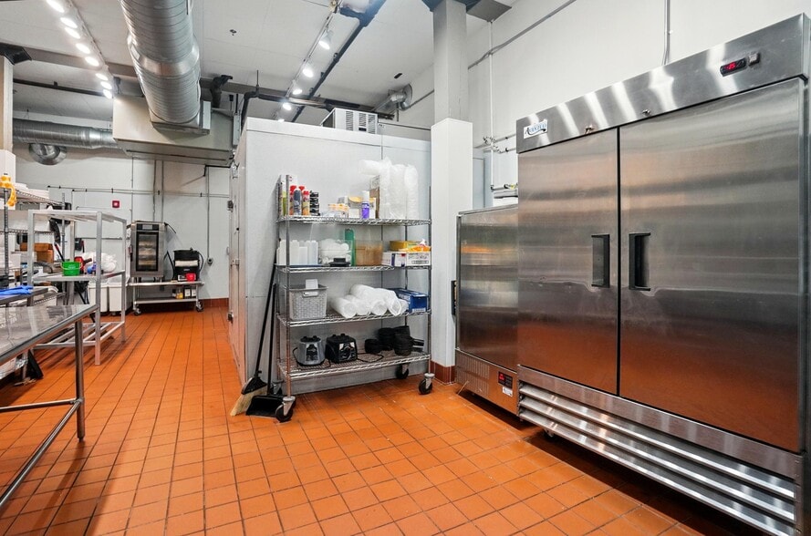 More Photos Of 109 N Hayne St, Monroe Apartments For Sale