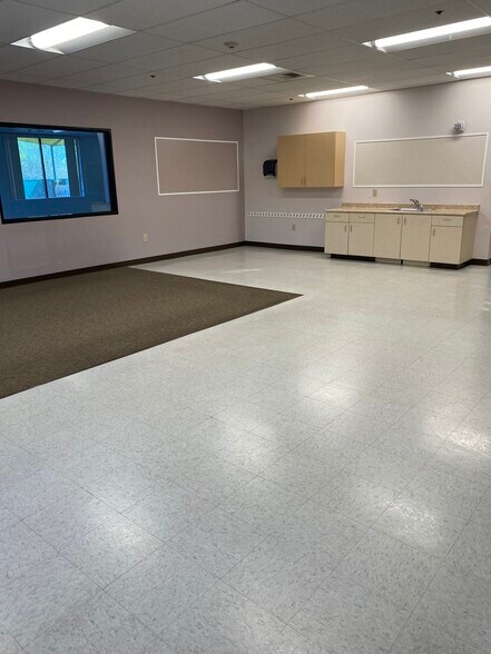 More Photos Of 2317 Gold Meadow Way, Gold River Office For Sale