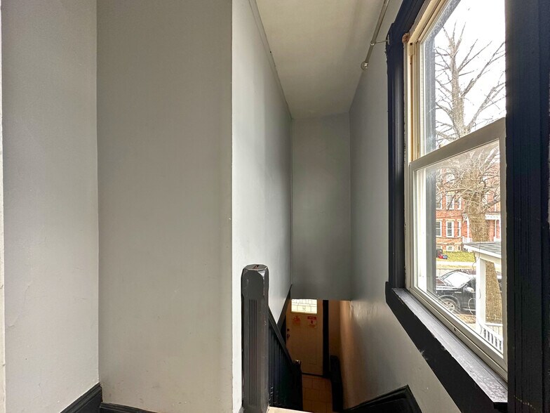 More Photos Of 72 1/2 Henry Ave, Newburgh Apartments For Sale