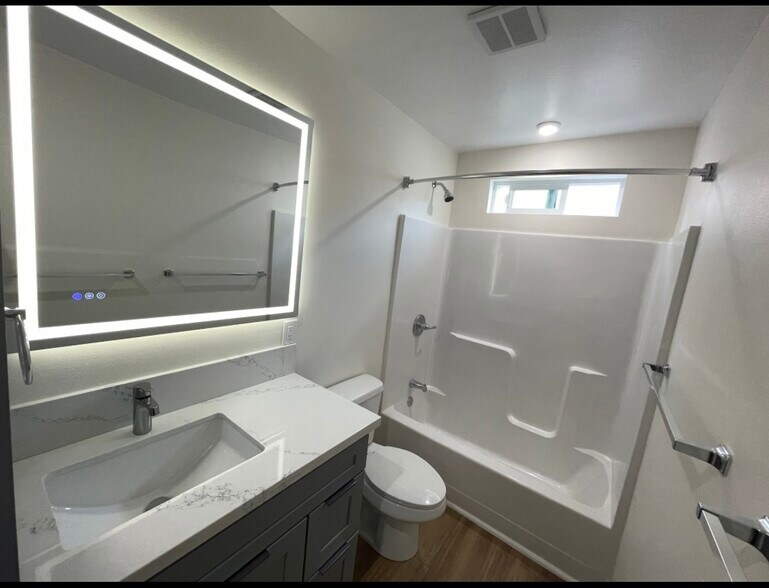 More Photos Of 3536 W Slauson Ave, Los Angeles Apartments For Lease