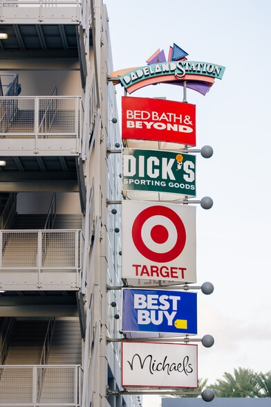 More Photos Of 8312 US 1, Kendall Unknown For Lease