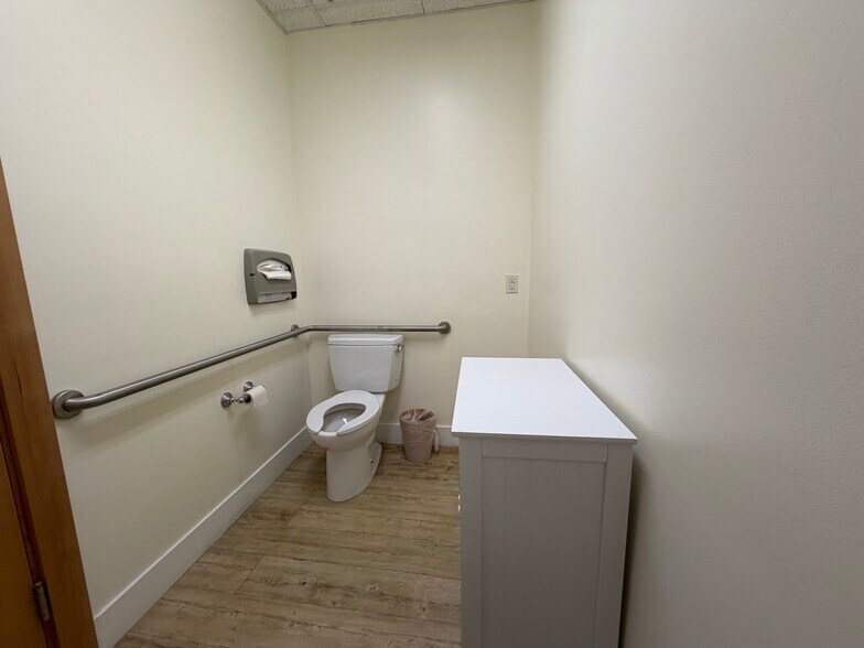 More Photos Of 490 Post St, San Francisco Medical For Sale