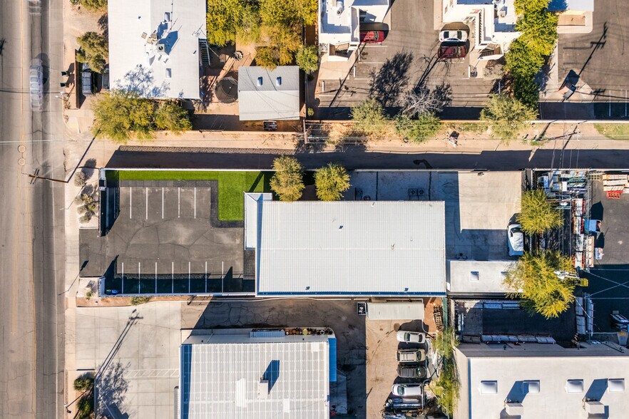 More Photos Of 1140 N Rosemont Blvd, Tucson Research And Development For Sale