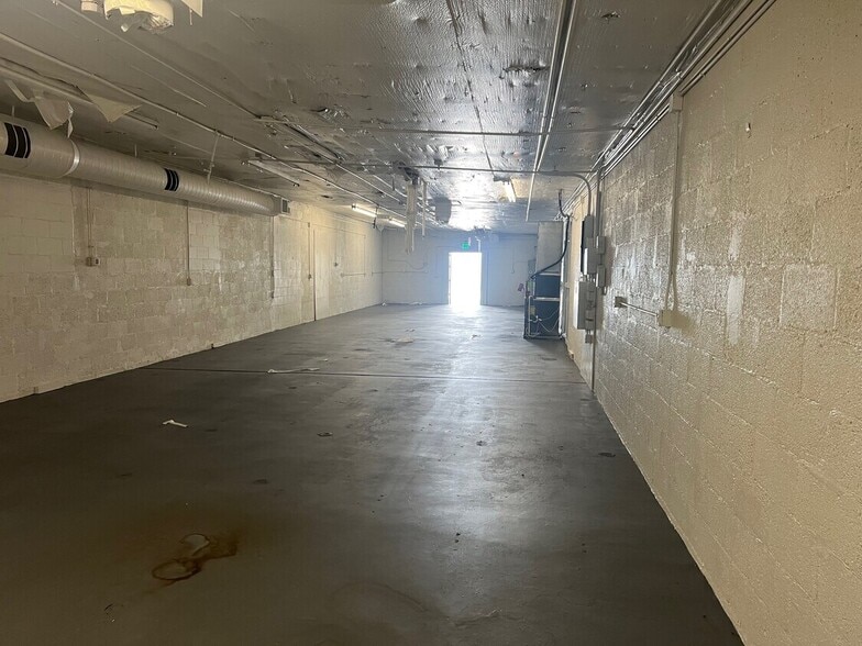 More Photos Of 4228 York St, Denver Warehouse For Sale