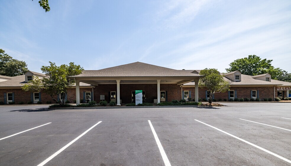 More Photos Of 6000 Joe Frank Harris Pky NW, Adairsville Healthcare For Lease