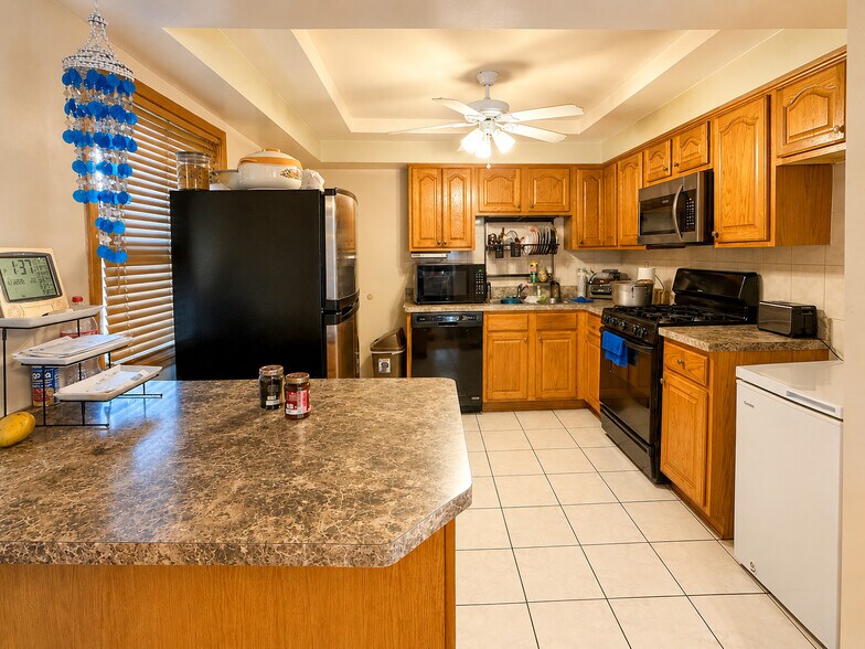 More Photos Of 8109 W Lawrence Ave, Norridge Apartments For Sale