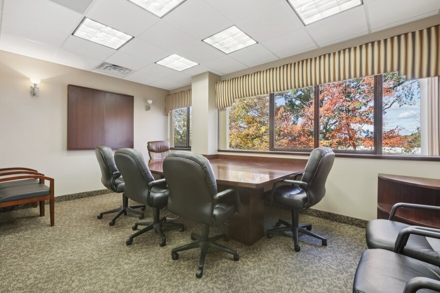 More Photos Of 401 Hamburg Turnpike, Wayne Medical For Sale