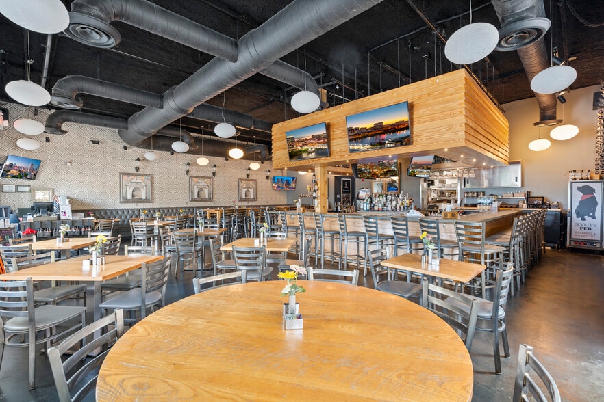 More Photos Of 158 Front St, Franklin Apartments For Sale