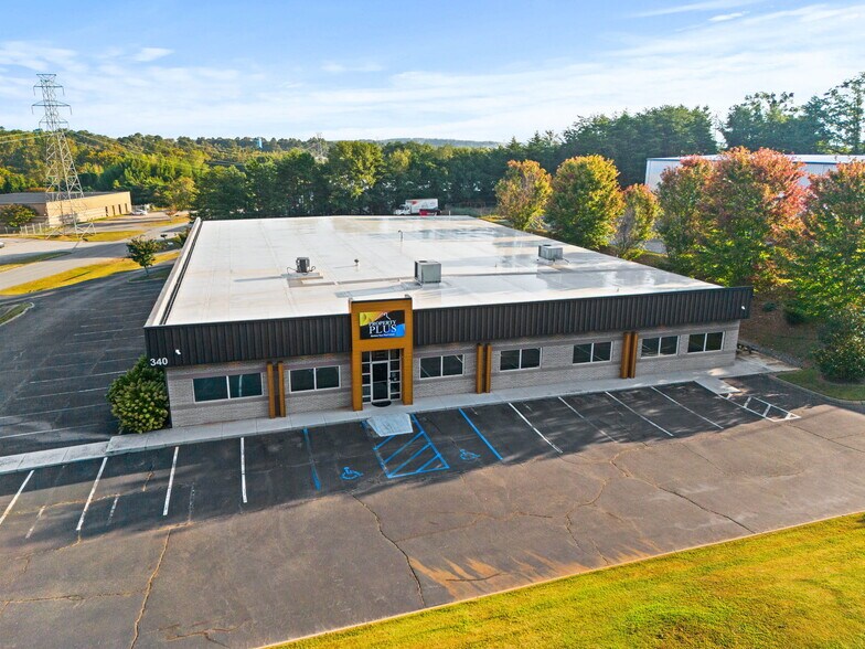 More Photos Of 340 Interstate Blvd, Greenville Warehouse For Sale