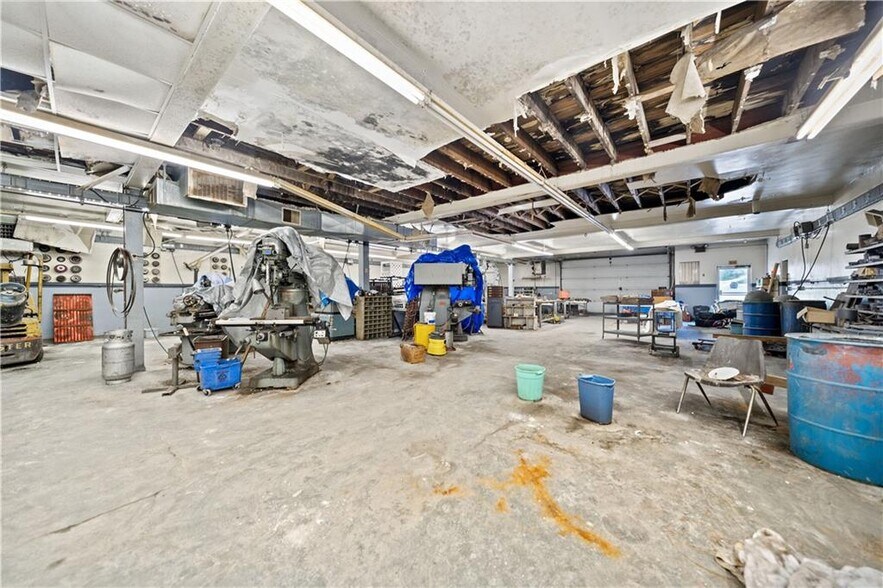 More Photos Of 600 Scene Ridge Rd, Mckeesport Light Manufacturing For Sale