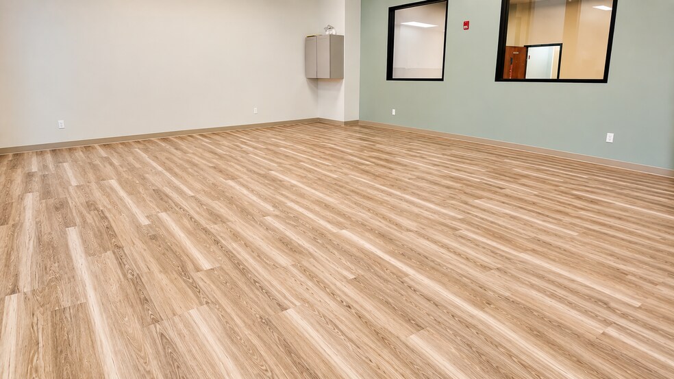 More Photos Of 315 S Peoria St, Chicago Apartments For Lease
