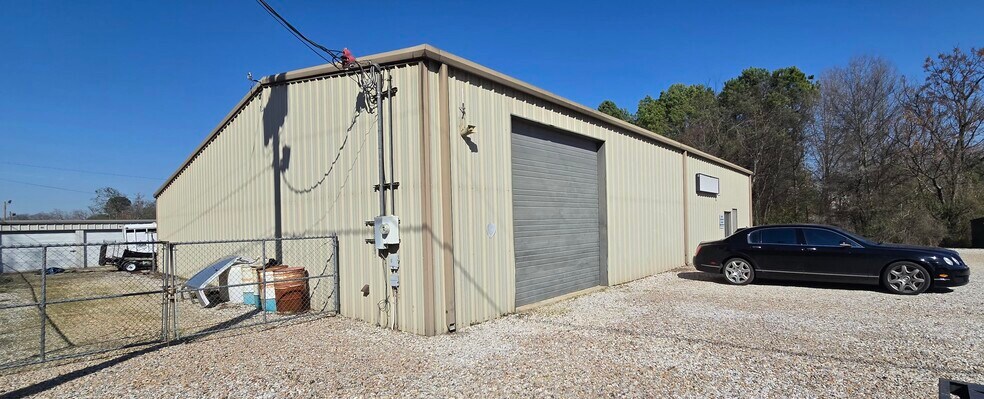 Primary Photo Of 2798 Airport Rd, Hot Springs Warehouse For Sale
