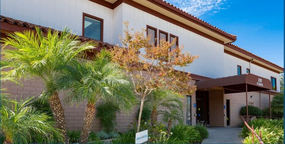 More Photos Of 255 N Elm St, Escondido Medical For Lease