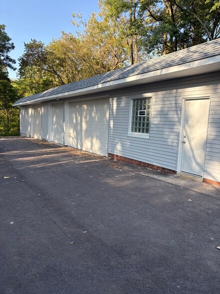 More Photos Of 19200 Miles Rd, Warrensville Heights Flex For Sale