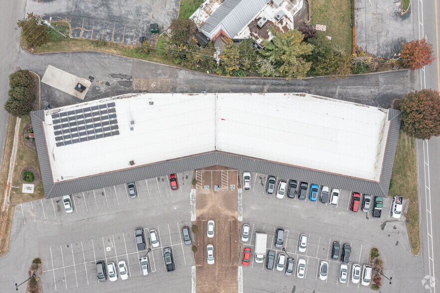 More Photos Of 110 Glancy St, Goodlettsville Medical For Lease