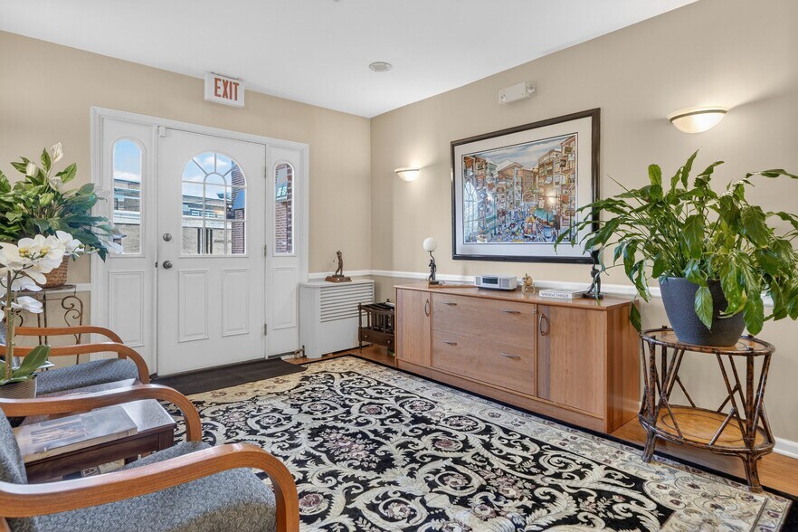 More Photos Of 10 Nosband Ave, White Plains Apartments For Sale