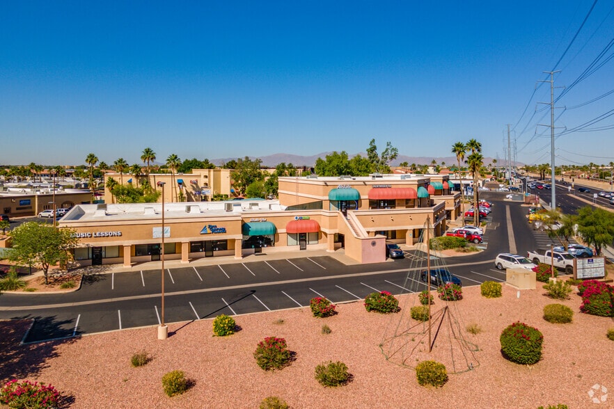 More Photos Of 12211-12213 W Bell Rd, Surprise Office For Lease