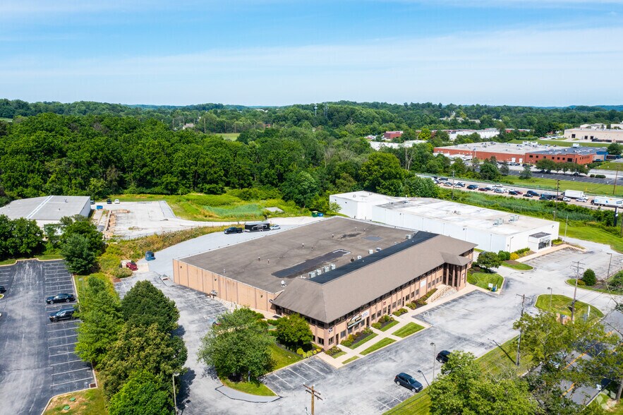 More Photos Of 893 S Matlack St, West Chester Flex For Lease