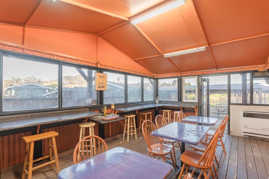 More Photos Of 7921 Moss Landing Rd, Moss Landing Restaurant For Sale