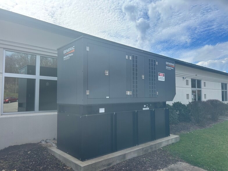 More Photos Of 200 Tracy Way, Charleston Medical For Sale