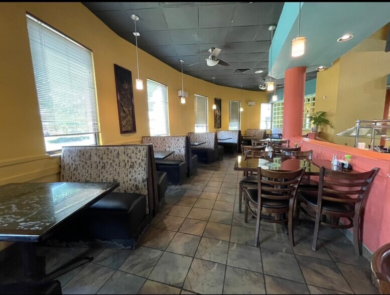 More Photos Of 2936 Kirby Whitten Rd, Memphis Restaurant For Sale
