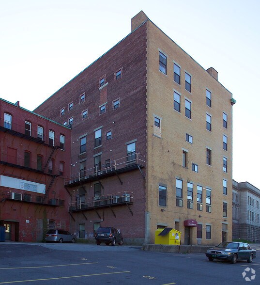 More Photos Of 150 N Main St, Fall River Apartments For Lease