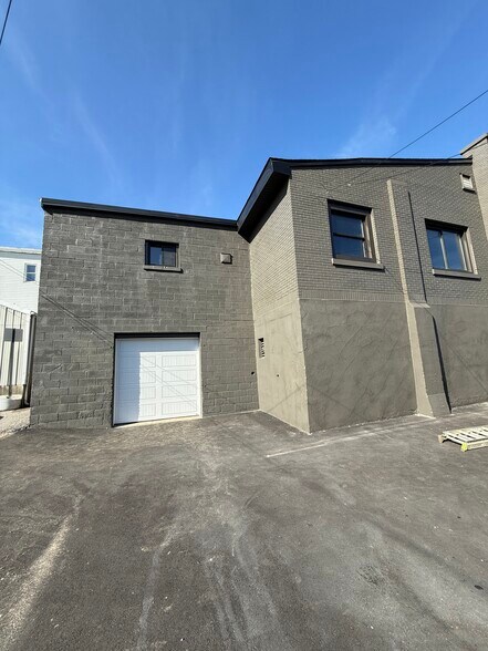 More Photos Of 129 S 2nd St, Coplay Auto Repair For Sale