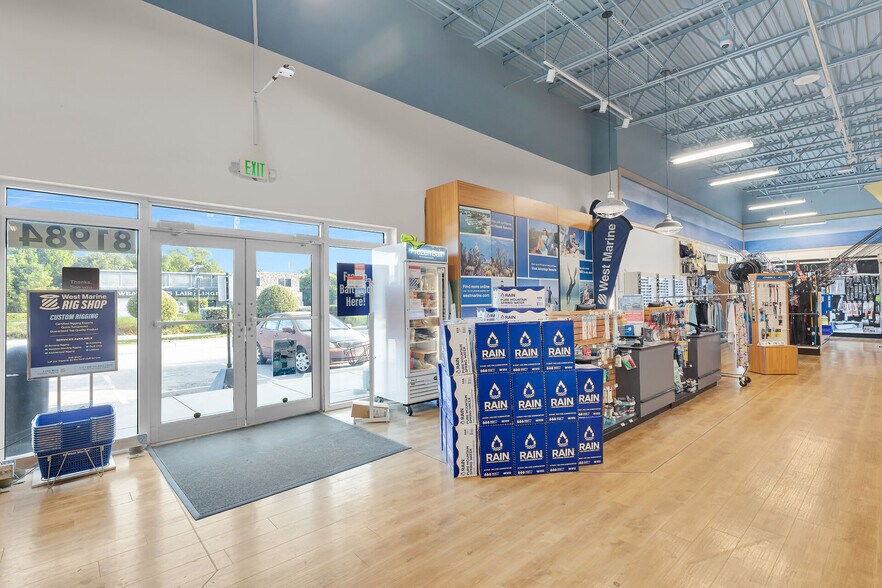 More Photos Of 81984 Overseas Hwy, Islamorada Freestanding For Sale