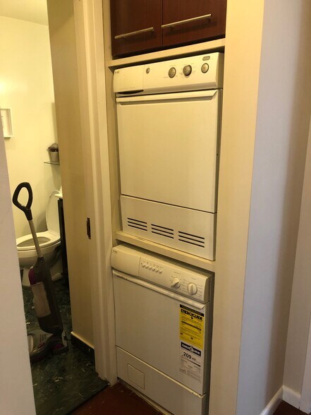 More Photos Of 852 10th Ave, New York Storefront Retail Residential For Sale