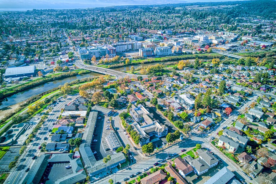 More Photos Of 600 Riverside Ave, Santa Cruz Hotel For Sale