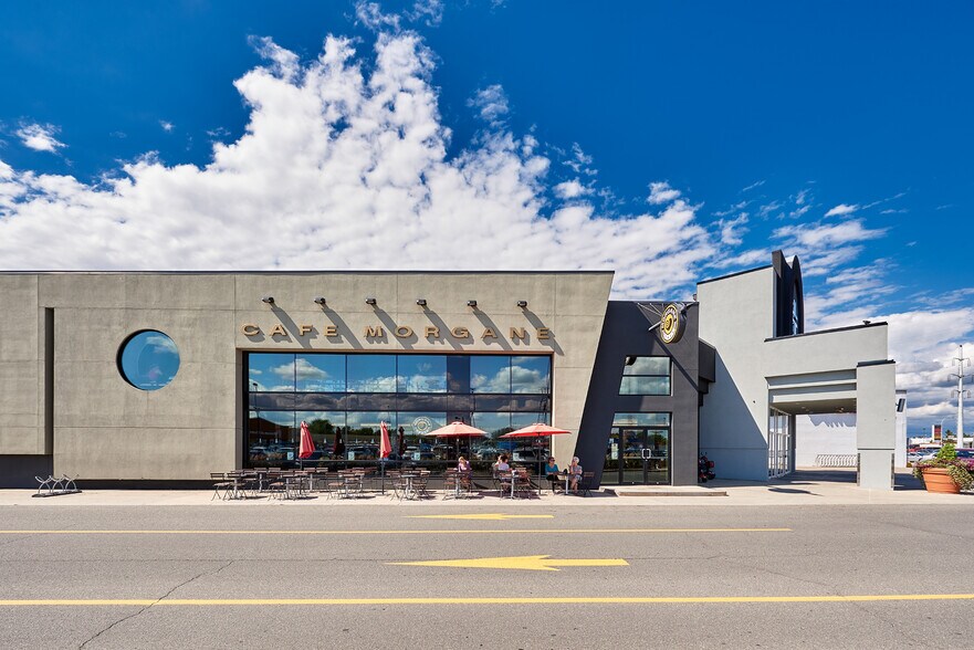 More Photos Of 4520 Boul des Recollets, Trois-Rivières General Retail For Lease