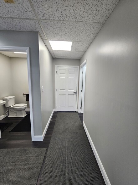 More Photos Of 205 Industrial Pike, Whitwell Manufacturing For Sale