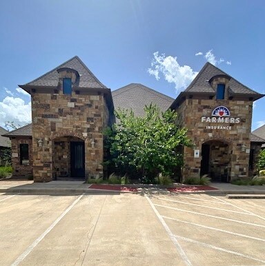 More Photos Of 9125 Belshire Dr, North Richland Hills Office For Lease